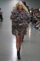 PFW - Anrealage Runway