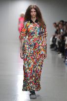 PFW - Anrealage Runway