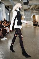 PFW - Pressiat Runway