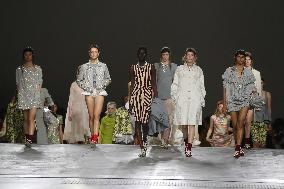 PFW - Dries Van Noten Runway