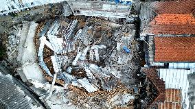 School Collapse Leaves One Student Dead, 38 Missing - Indonesia