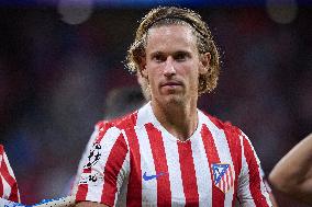 Champions League - Atletico De Madrid v Eintracht Frankfurt