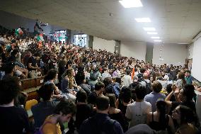 Students Demonstration to Support Palestine - Rome