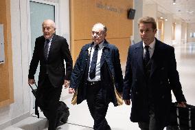 Former Casino CEO trial for stock price manipulation and corruption - Paris