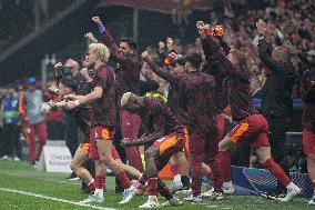 UEFA Champions League-Galatasaray A.S. v Liverpool F