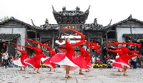 Cultural Tourism During National Day In China - China
