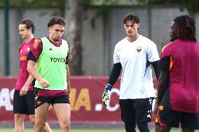 CALCIO - UEFA Europa League - AS Roma - Training and Press Conference