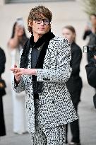 PFW Tom Ford Outside Arrivals