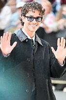 PFW Tom Ford Outside Arrivals