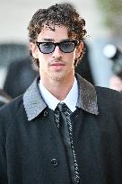 PFW Tom Ford Outside Arrivals