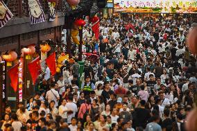 Confucius Temple Tourism in Nanjing