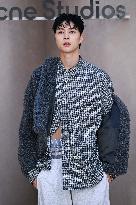 PFW Acne Studios Photocall