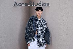 PFW Acne Studios Photocall