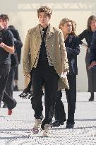 PFW - Christian Dior Outside Arrivals