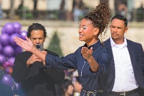 PFW - Christian Dior Outside Arrivals