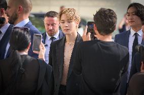 PFW - Christian Dior Outside Arrivals