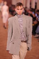 PFW - Acne Studios Runway