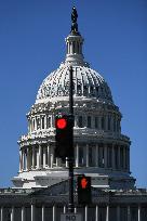 US Government Enters Shutdown After Last-Ditch Vote Fails in Senate