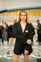 PFW - Time Front Row