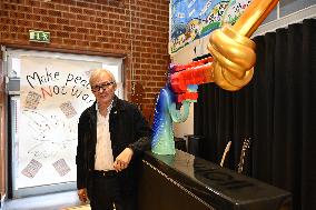 AVICII NON-VIOLENCE SYMBOL UNVEILED