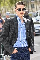 PFW Rabanne Outside Arrivals