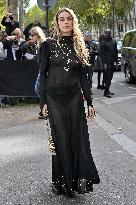 PFW Rabanne Outside Arrivals