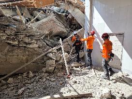 Dozens Feared Dead in School Collapse - Indonesia