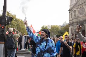 Protest for social justice measures - Paris