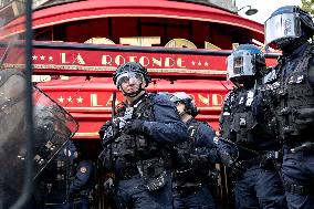 Nationwide Strikes - Paris AJ