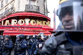 Nationwide Strikes - Paris AJ