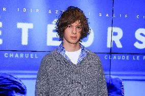 Meteors Premiere - Paris