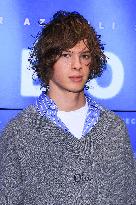 Meteors Premiere - Paris