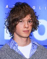 Meteors Premiere - Paris