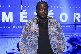 Meteors Premiere - Paris