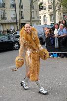 PFW - Paco Rabanne Outside Arrivals