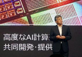 Fujitsu President Tokita and Nvidia CEO Huang