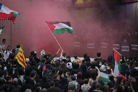 Rally In Barcelona Supports Global Sumud Flotilla - Spain