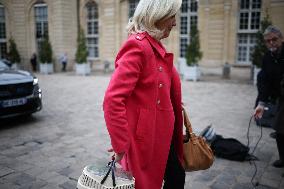 Marine Le Pen Meets PM Lecornu - Paris