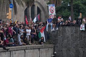 Rally In Barcelona Supports Global Sumud Flotilla - Spain