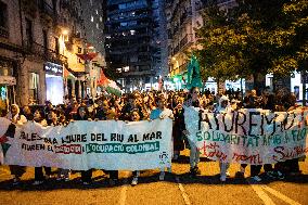Rally In Barcelona Supports Global Sumud Flotilla - Spain