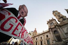 Rally In Barcelona Supports Global Sumud Flotilla - Spain