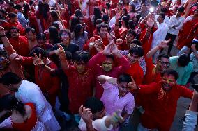 Durga Puja Festival Ends with Immersion of Idols - India