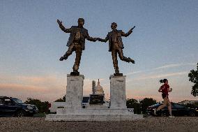 Donald Trump and Jeffrey Epstein Holding Hands Statue Reinstalled - Washington