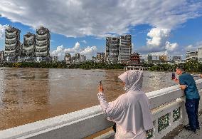 Typhoon Bualoi Hit Nanning