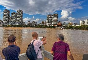 Typhoon Bualoi Hit Nanning