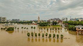 Typhoon Bualoi Hit Nanning
