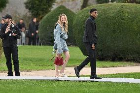 PFW Loewe Outside Arrivals