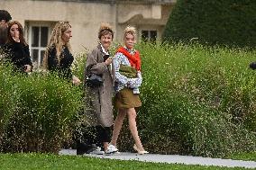 PFW Loewe Outside Arrivals