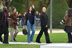 PFW Loewe Outside Arrivals