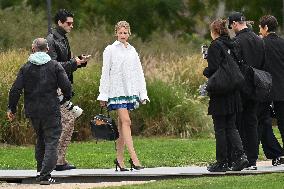 PFW Loewe Outside Arrivals